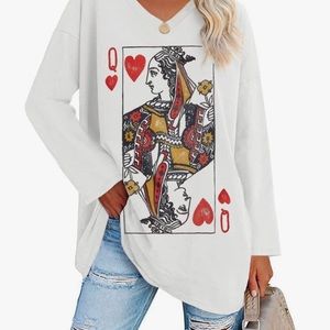 Oversized women’s queen of hearts, graphic, long sleeve T-shirt